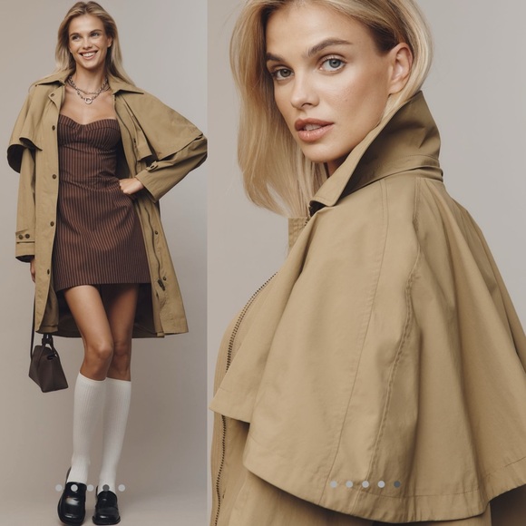 Avec Les Filles Hooded Cape Raincoat - Picture 14 of 16